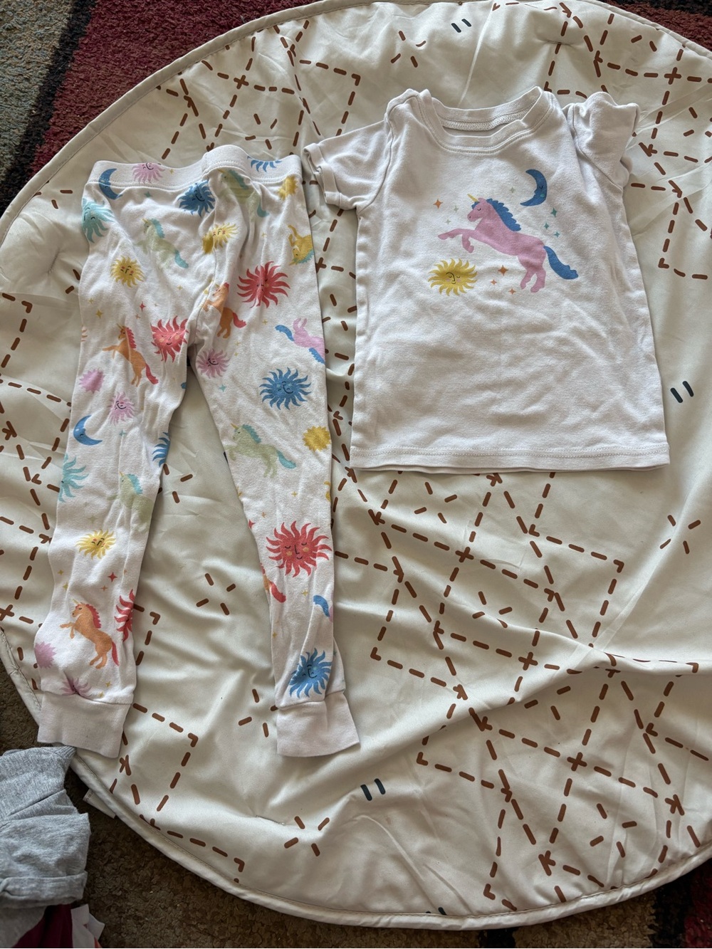 Old Navy White Girls' Unicorn & Sun Print Pajama Set with Pastel Accents
